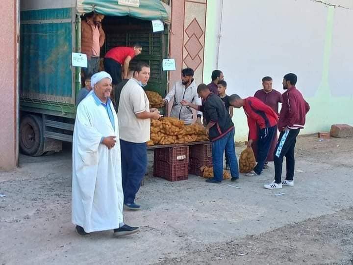 بيع البطاطا بخمسين دينار