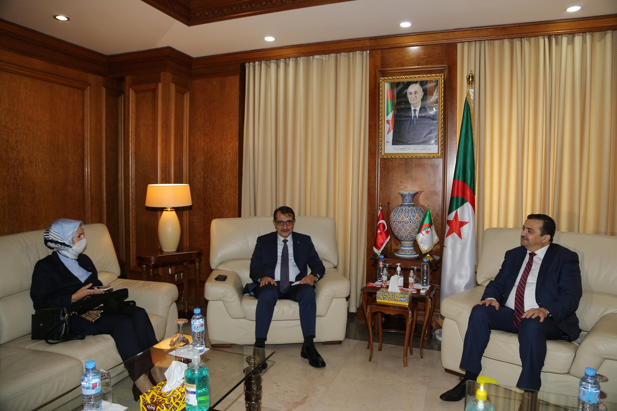 عرقاب يستقبل وزير الطاقة التركي