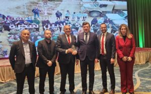 تكريم Ooredoo الجزائر من طرف وزير الفلاحة