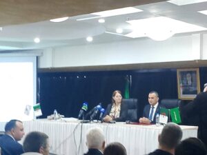 وزيرة السياحة مداحي 47الف سائح اجني زاروا الصحراء الجزائرية