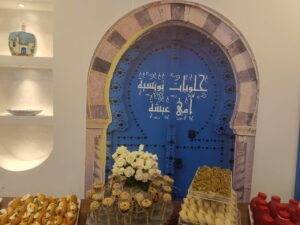 حلويات «أمي عائشة».. من وصفات الجدة إلى مشروع يطمح للوصول إلى كل ولايات الجزائر